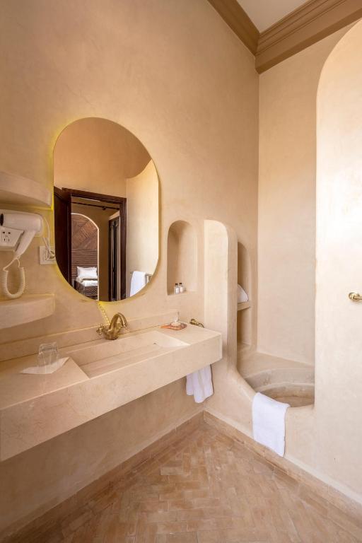 Koupelna v ubytování Albakech Boutique Hôtel & Spa