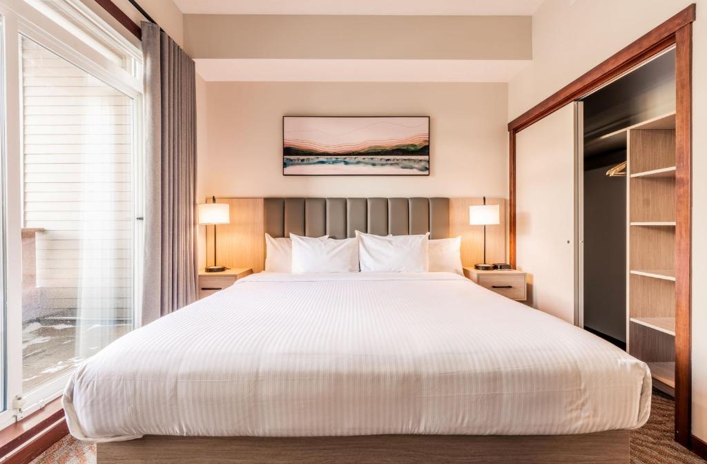 Blackstone Mountain Lodge by CLIQUE - Resim 33