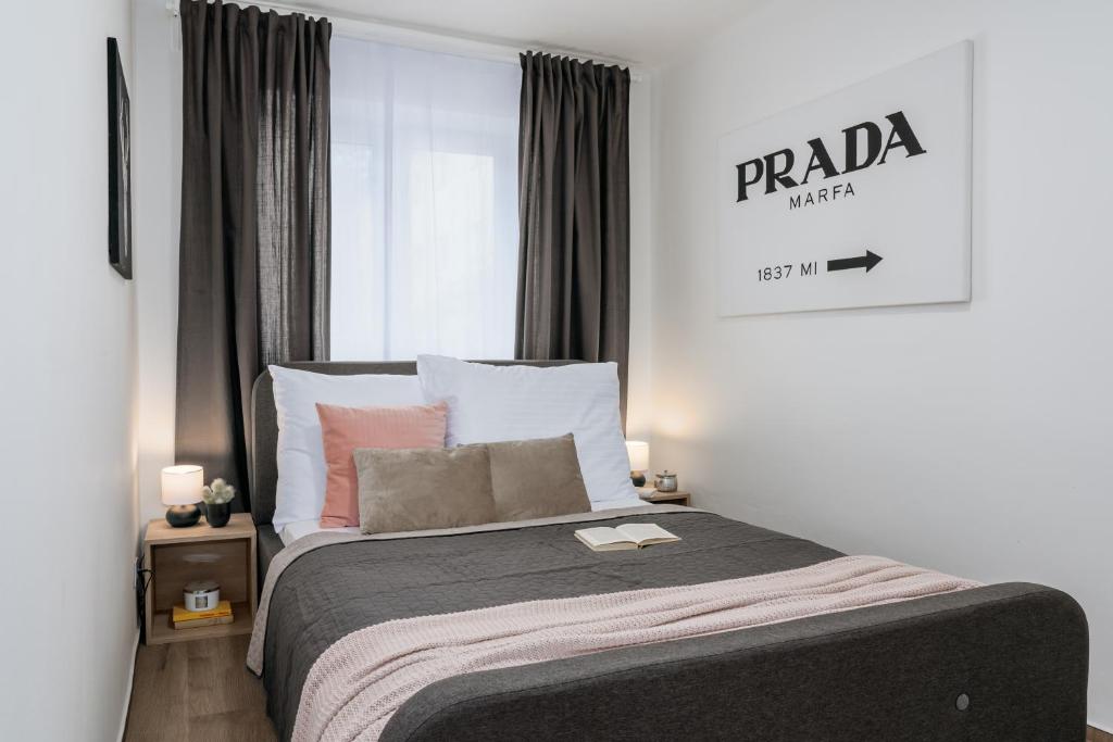 Fotografie z fotogalerie ubytování Prague Days - 2BDR Apt - Quiet Area - Workspace v Praze