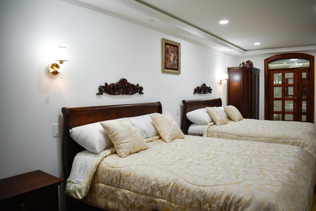 Hotel & Rooftop King Experience by David - Family Suite