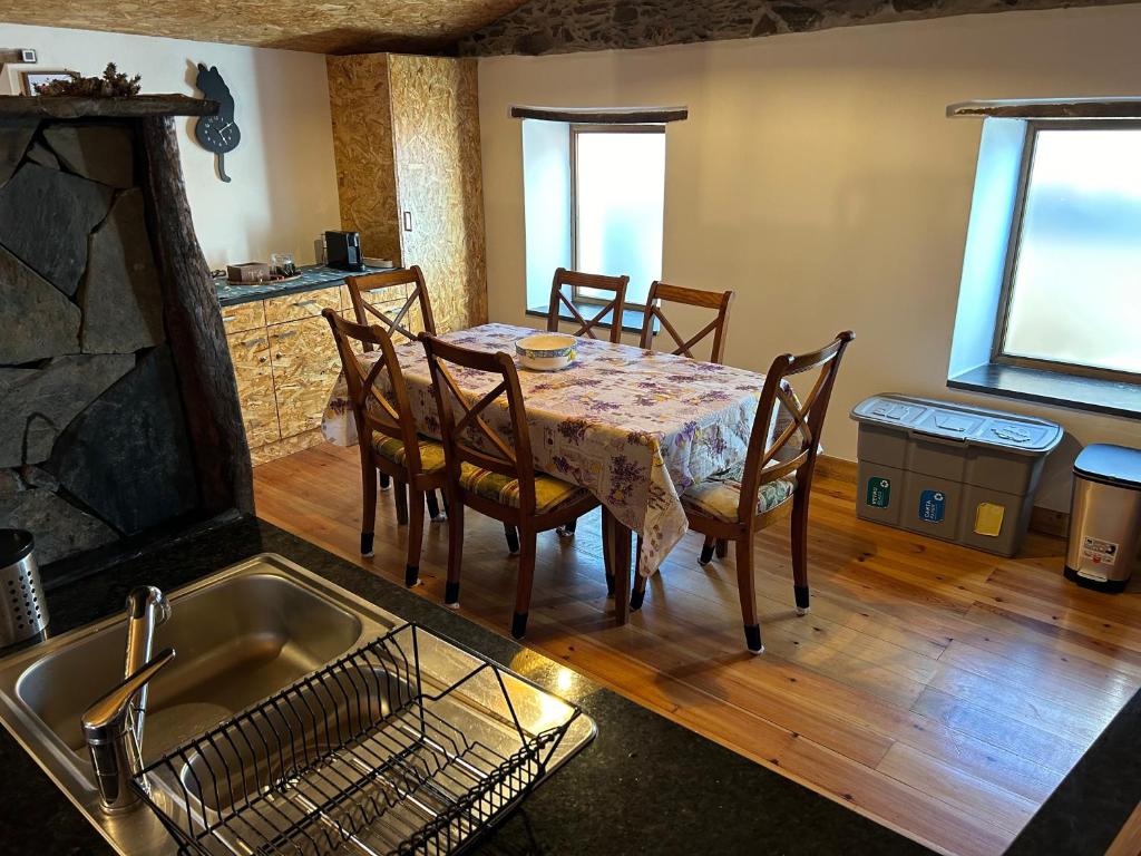 A cozinha ou kitchenette de Casa do Gato