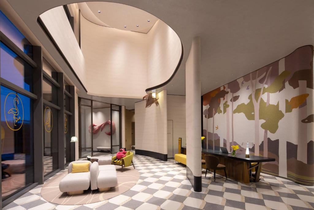 Posezení v ubytování voco Suites Shanghai Hongqiao CBD by IHG