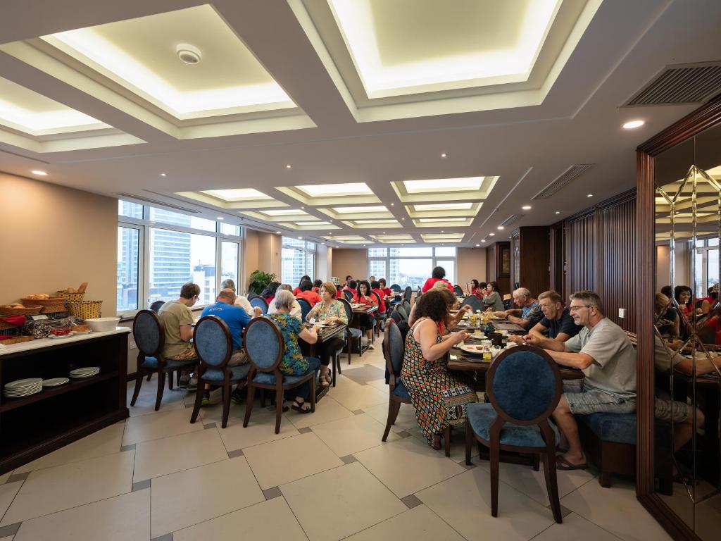 Restaurace v ubytování Minasi Premium Hotel