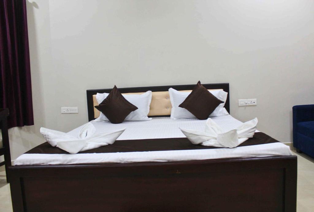Postel nebo postele na pokoji v ubytování Hotel Yubraj