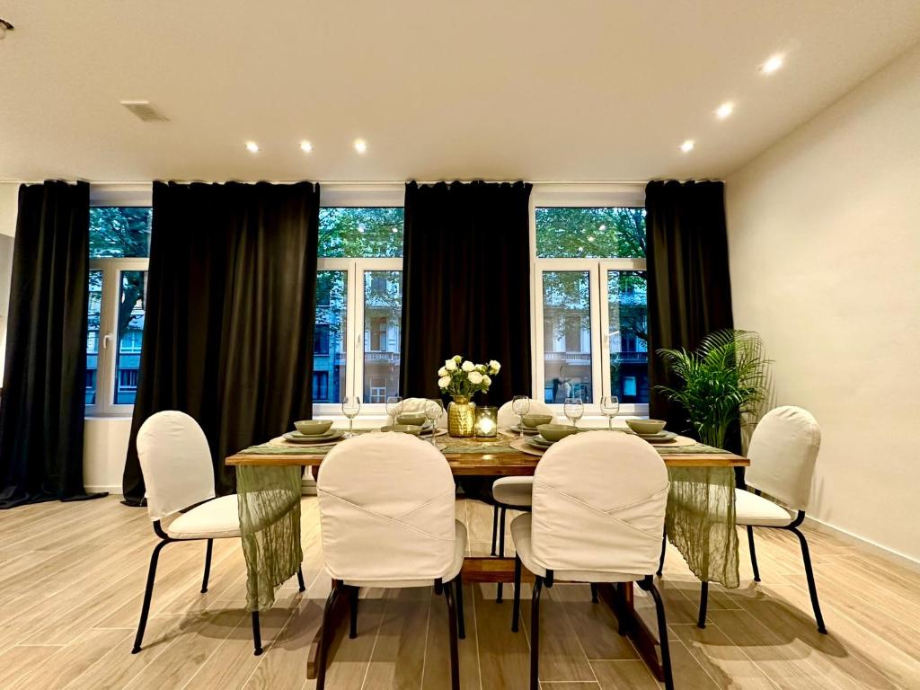 Afbeelding uit fotogalerij van Luxury Suites Park by Rikas Hotels in Antwerpen