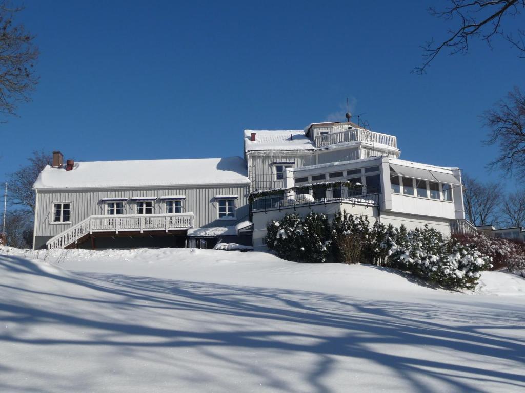 Villa Lovik v zimě