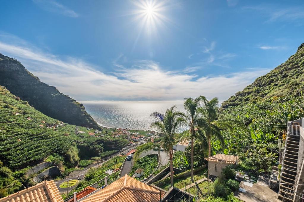 Stunning view set in nature - Recanto of the sea