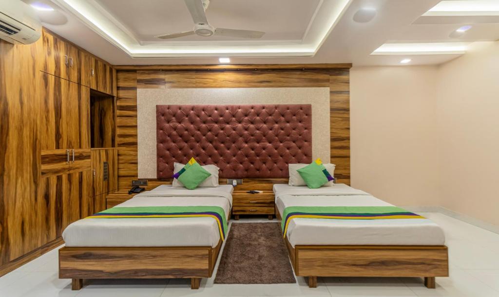 Postel nebo postele na pokoji v ubytování Hotel Orion Crystal