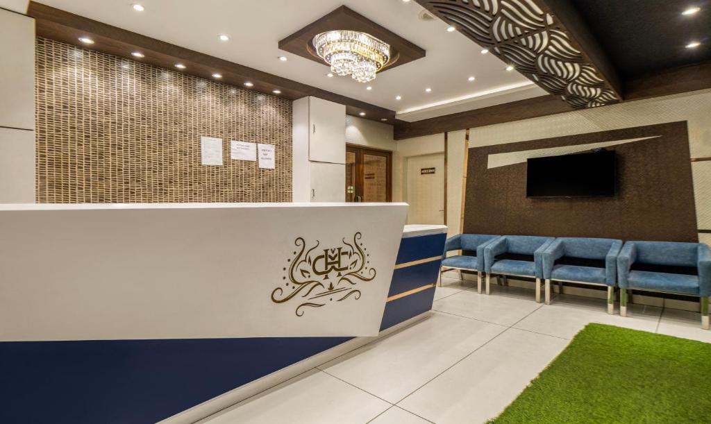TV a/nebo společenská místnost v ubytování Hotel Orion Crystal