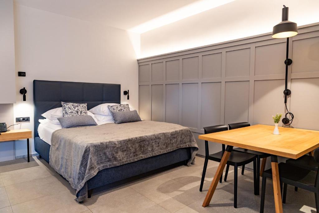 Postel nebo postele na pokoji v ubytování Hotel Laguna Deluxe - Terme Krka