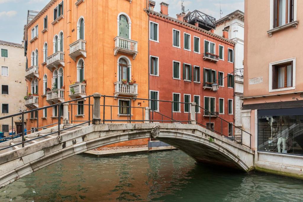 Numa Venice Palazzo Orseolo - Resim 17