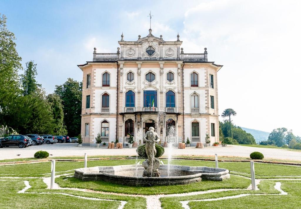Zahrada ubytování Hotel Villa Borghi