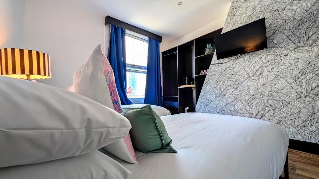 INNit Vibes - Resim 17