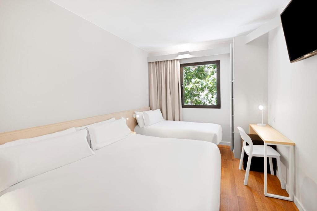 B&B HOTEL Zaragoza Centro - Resim 23