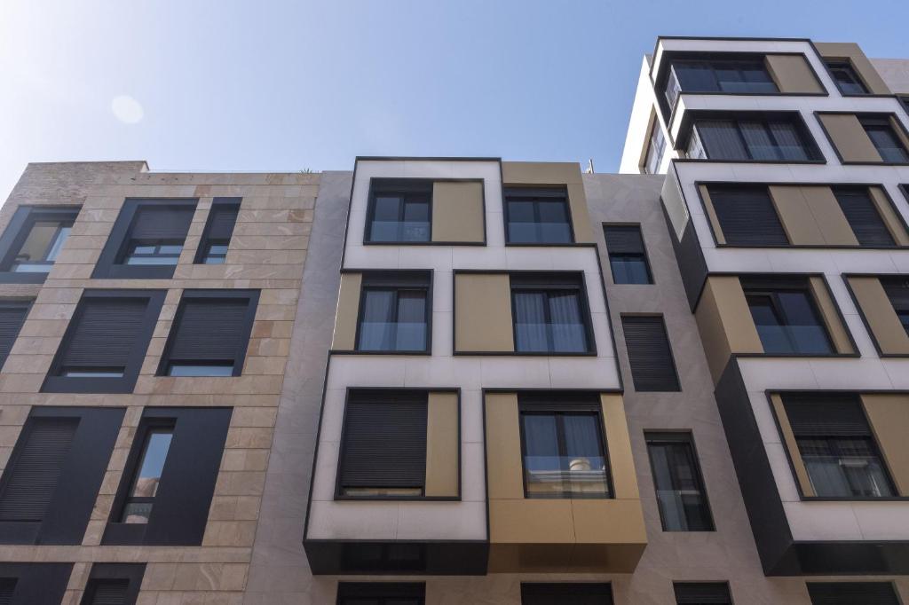 Budova, kde se prázdninový dům nachází