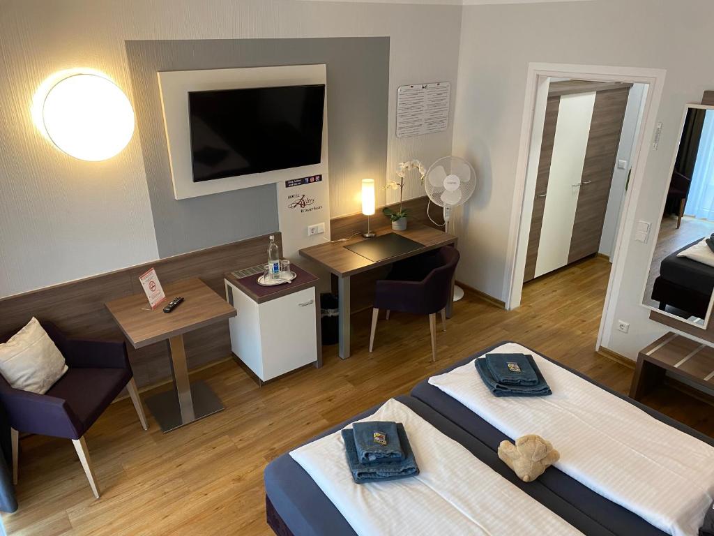 Hotel Altes Winzerhaus - 2