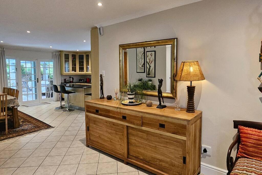 Large 3 x Bedroom Garden Oasis! - Image 5