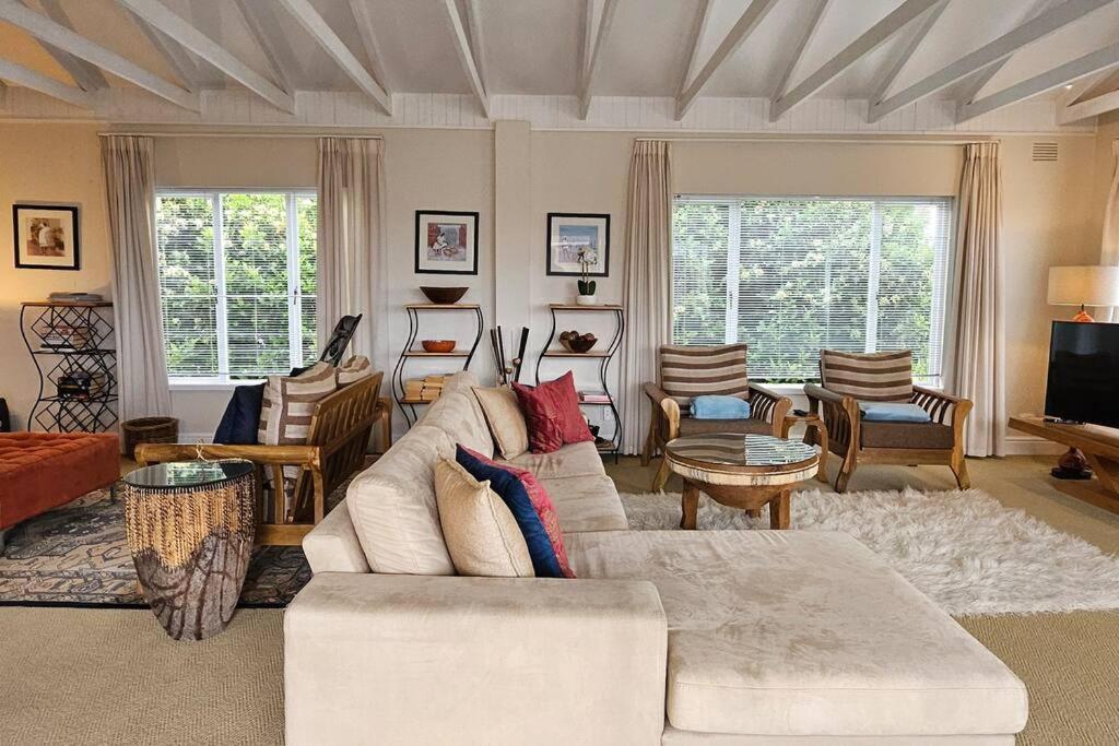 Large 3 x Bedroom Garden Oasis! - Image 25