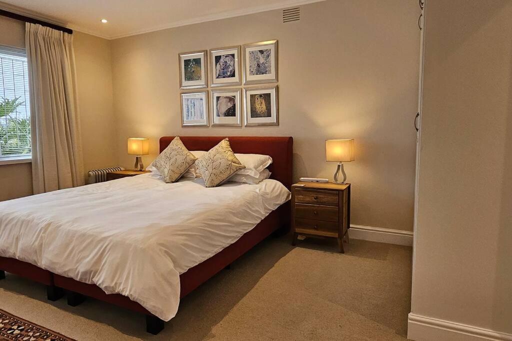 Large 3 x Bedroom Garden Oasis! - Image 8