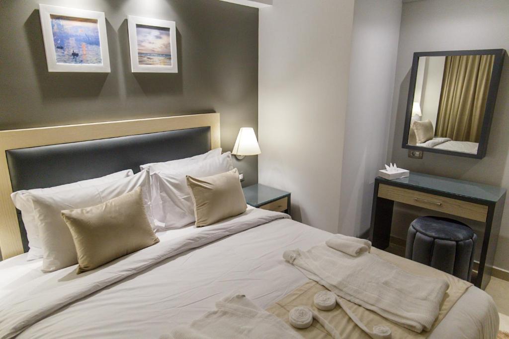 Postel nebo postele na pokoji v ubytování Rhactus House San Stefano