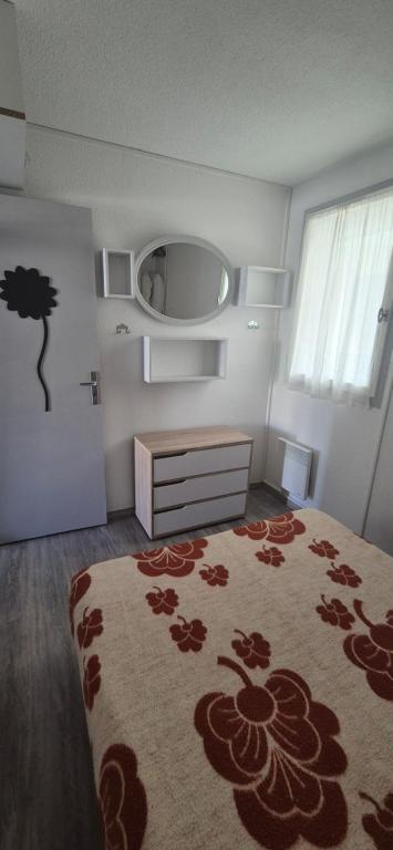 Posteľ alebo postele v izbe v ubytovaní Appartement T2 Centre Port Cap d'Agde