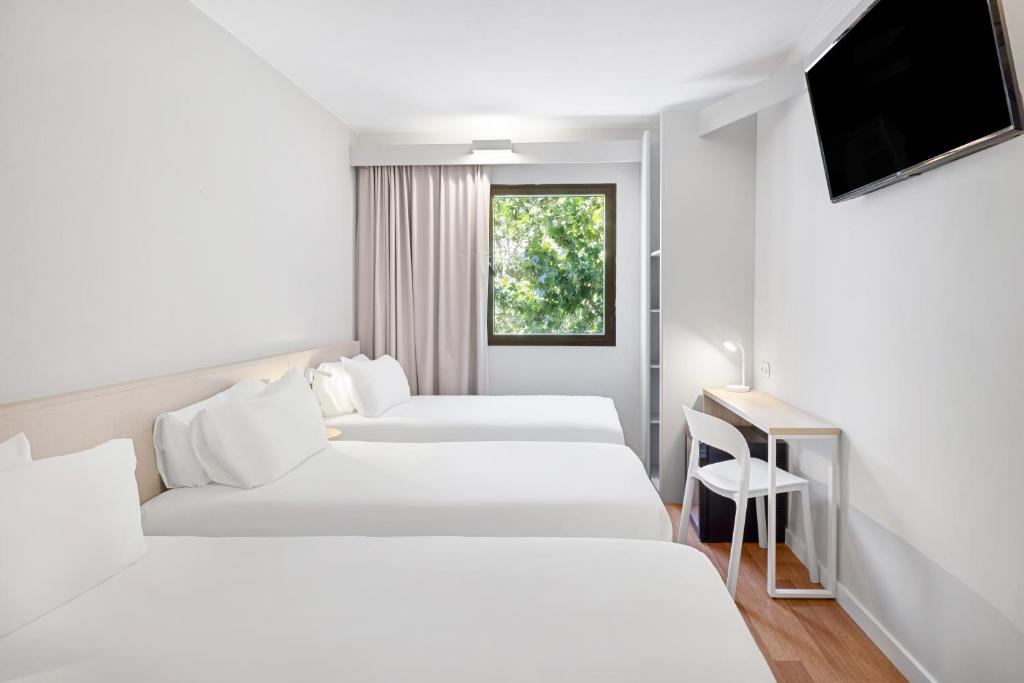 B&B HOTEL Zaragoza Centro - Resim 12