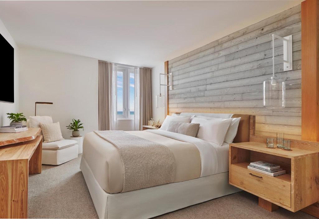 Ein Bett oder Betten in einem Zimmer der Unterkunft 1 Hotel South Beach