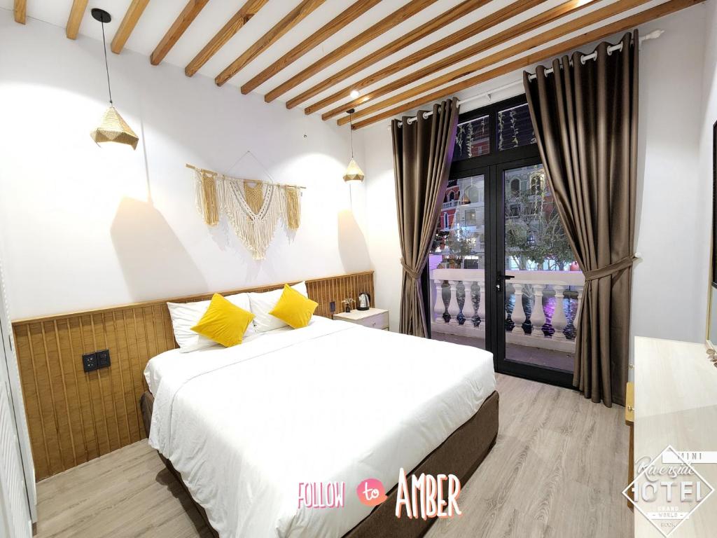 Riverside Mini Hotel Grand World Phu Quoc - 3