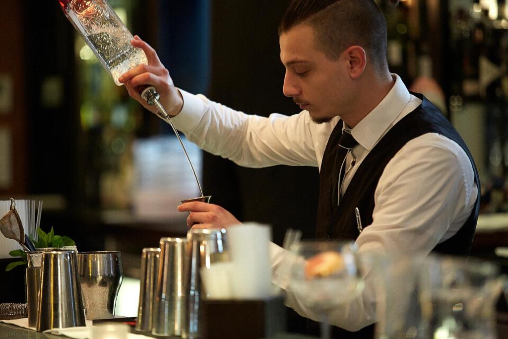 The Mandeville Hotel - Resim 33