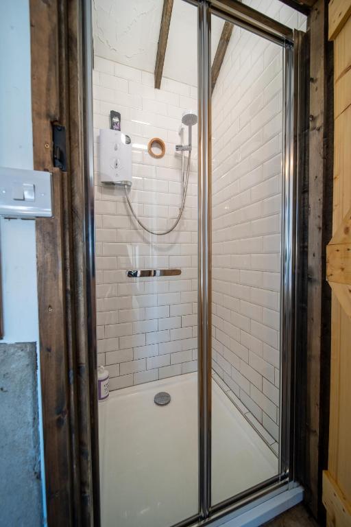 Bagno di Geraghtys Farmyard Pods