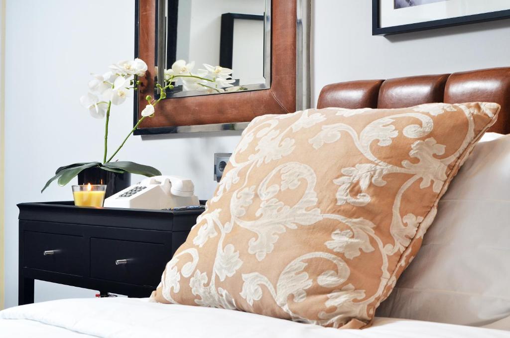 Browns Boutique Hotel - Resim 32