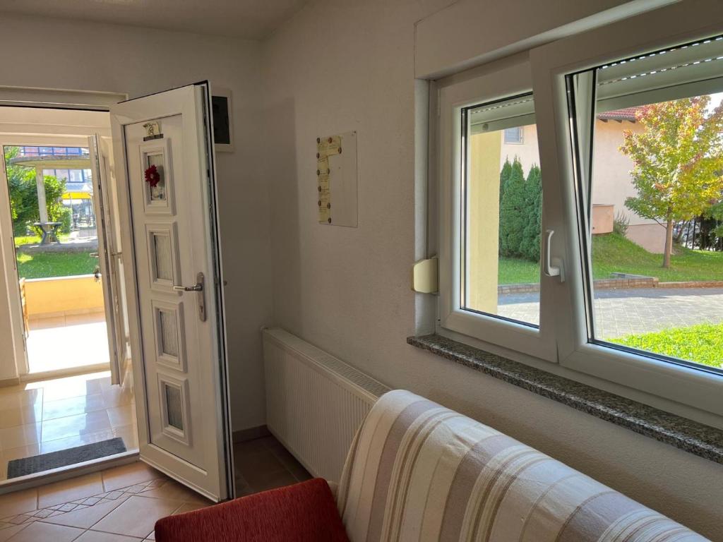 Fotografie z fotogalerie ubytování Minihaus in Zagreb v destinaci Sesvete