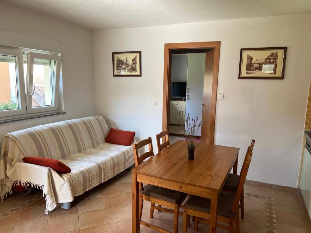 Postel nebo postele na pokoji v ubytování Minihaus in Zagreb