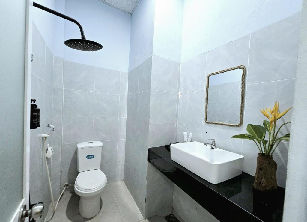 Phòng tắm tại Lac House Mui Ne