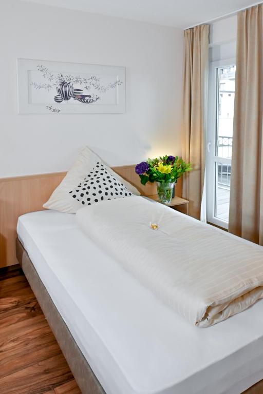 Peppone - Single Room