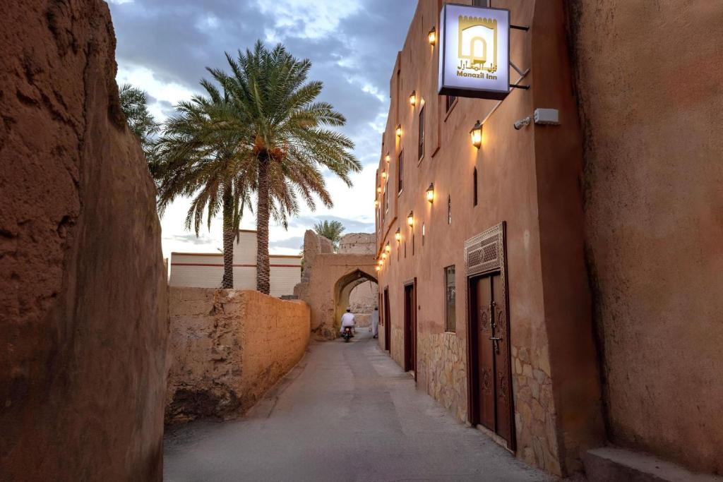 Fotografie z fotogalerie ubytování Manazil Inn نزل المنازل v destinaci Nazvá