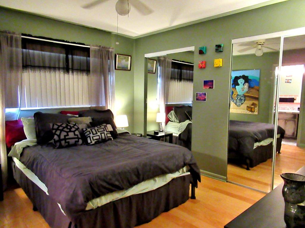 Eric and Nancy's Boutique Bed and Breakfast photo