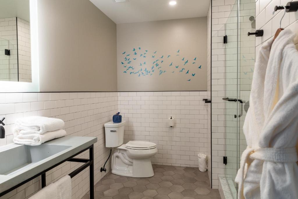 voco James Newbury Hudson Valley by IHG - Standard King Room With River View