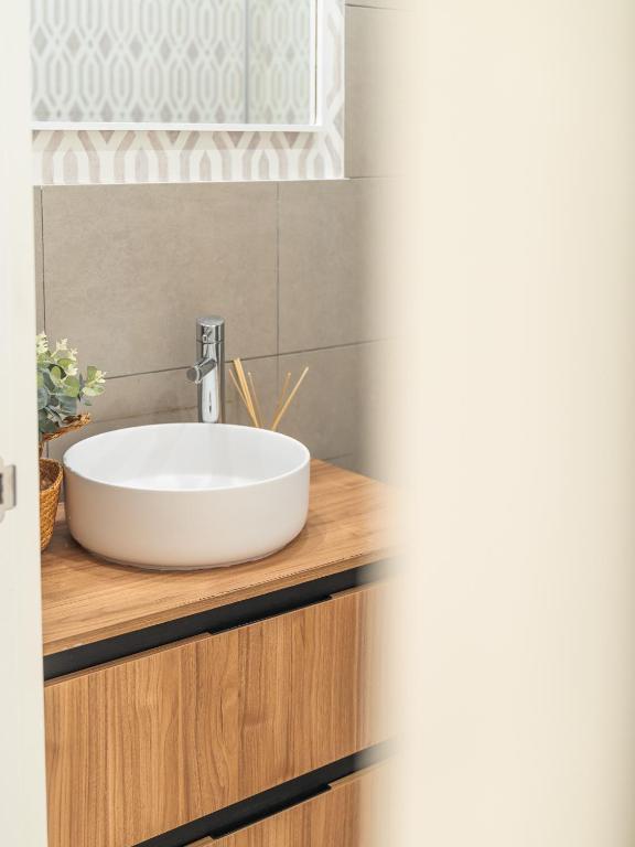 Fotografie z fotogalerie ubytování Alisé Apartments Tetuán, by Homing U v destinaci Seville