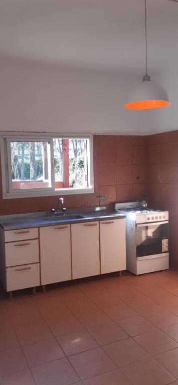 Miralrioにあるキッチンまたは簡易キッチン