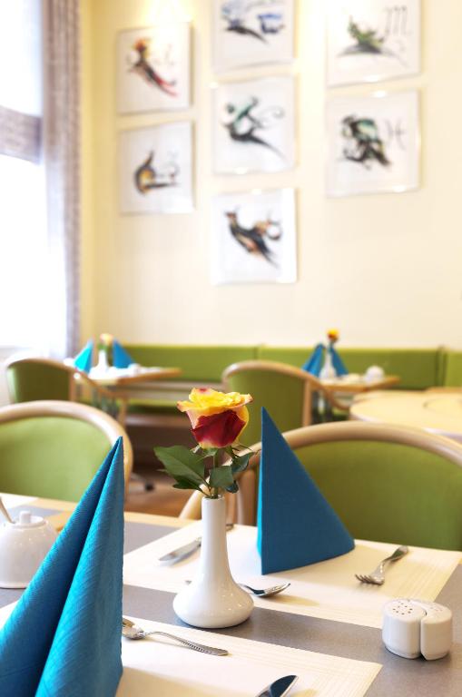 Posezení v ubytování Melarose Feng Shui Hotel