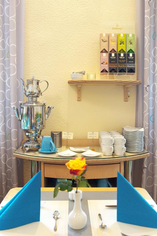 Nápoje v ubytování Melarose Feng Shui Hotel