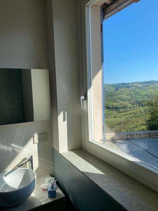 Nespecifikovaný výhled na hory nebo výhled na hory při pohledu z apartmánu