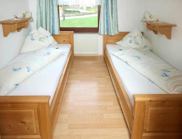 A bed or beds in a room at Bauernhof Serner