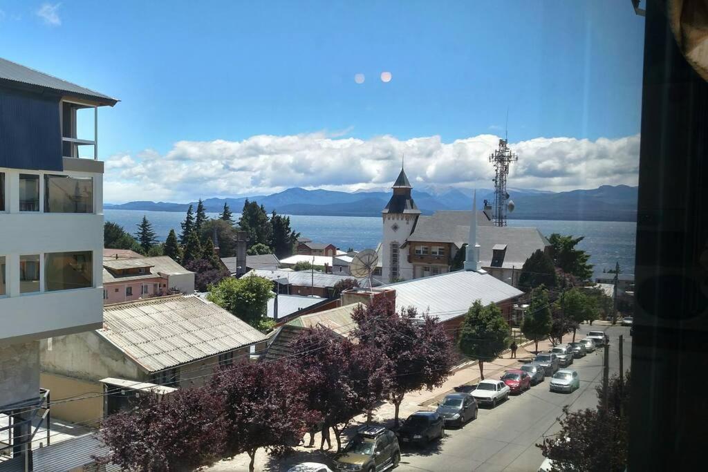 Apartamento céntrico con vista del lago - Housity