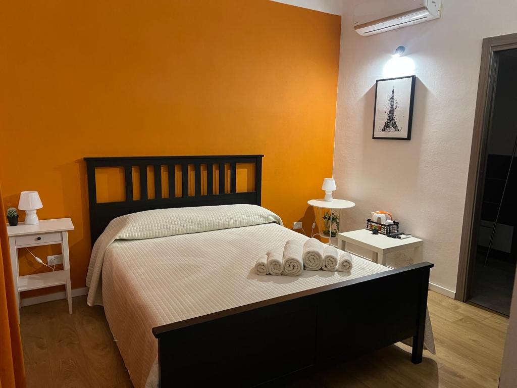 Postel nebo postele na pokoji v ubytování Ricasoli28Apartaments