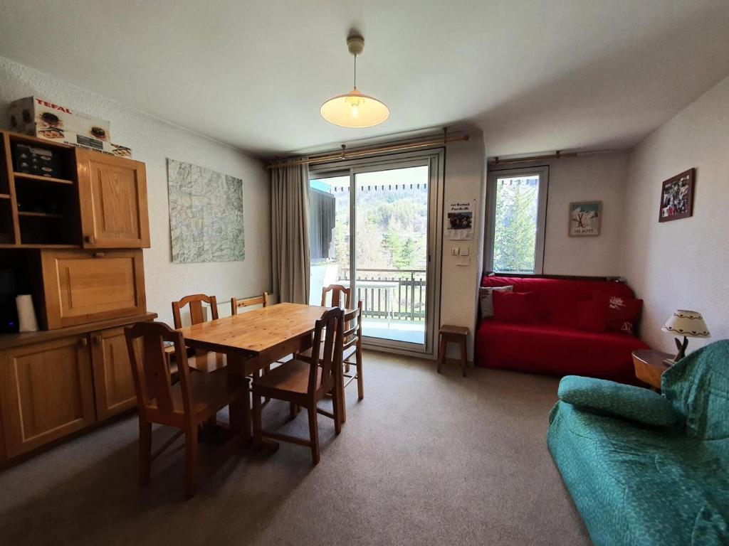 Photo de la galerie de l'établissement Résidence Concorde V - Studio confortable · Centre station · Parking extérieur MAE-8474, à La Salle Les Alpes