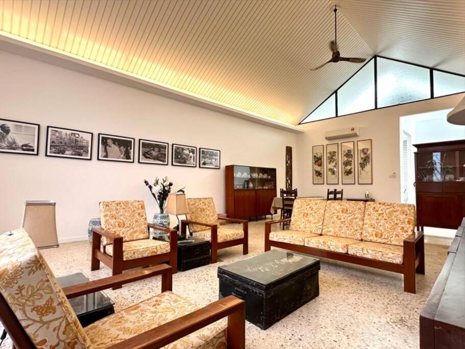 Posezení v ubytování Merdeka House, Bentong