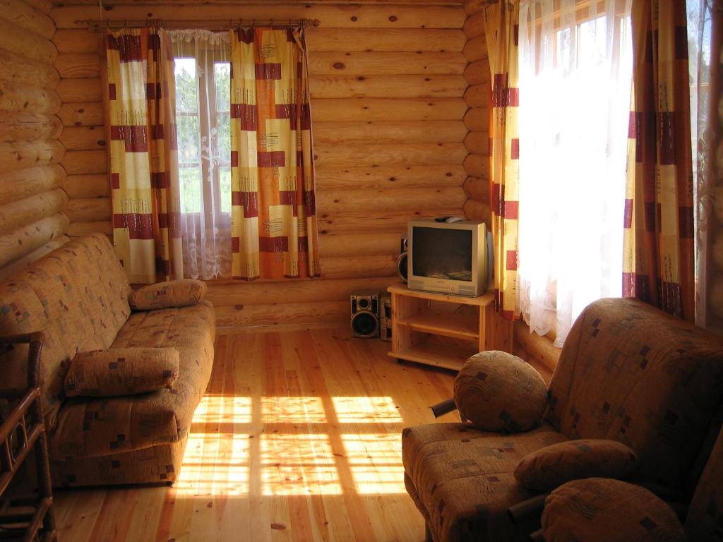 Guest House Zirga Smaids - Cottage Avec Accès Au Sauna (6 Adultes)
