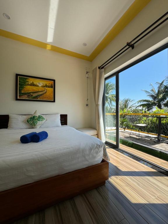 Coral Riverside Homestay & Hostel - 4